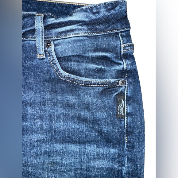 Silver Jeans Mid Rise Boyfriend Shorts women’s Sz 27 4.5” cuffed - Picture 4 of 12